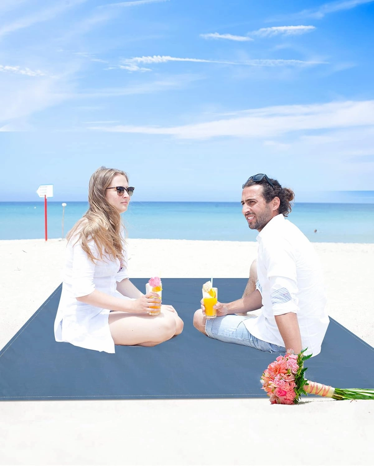 Beach Blanket Sandproof, Solid Color RoyalBlue Waterproof Beach Mat Lightweight Quick Drying Picnic Blanket Beach Essentials for Travel Camping Hiking 118x108in