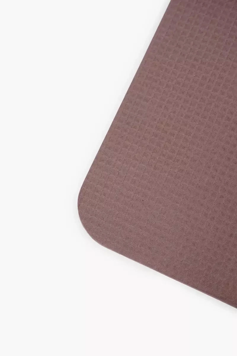 Classic Yoga Mat with 6 mm Thickness (Brown)