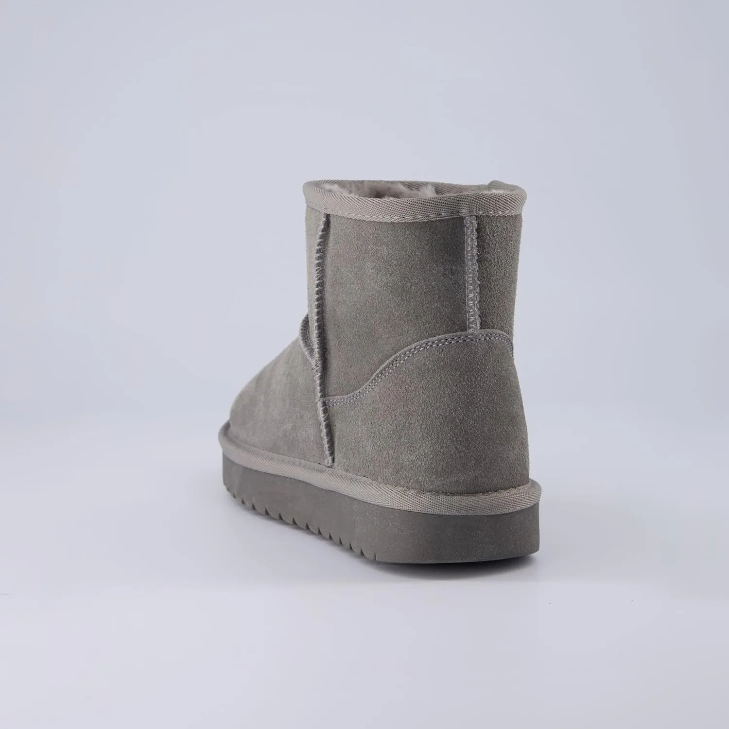 CUSHIONAIRE Women's Hipster pull on boot  Memory Foam