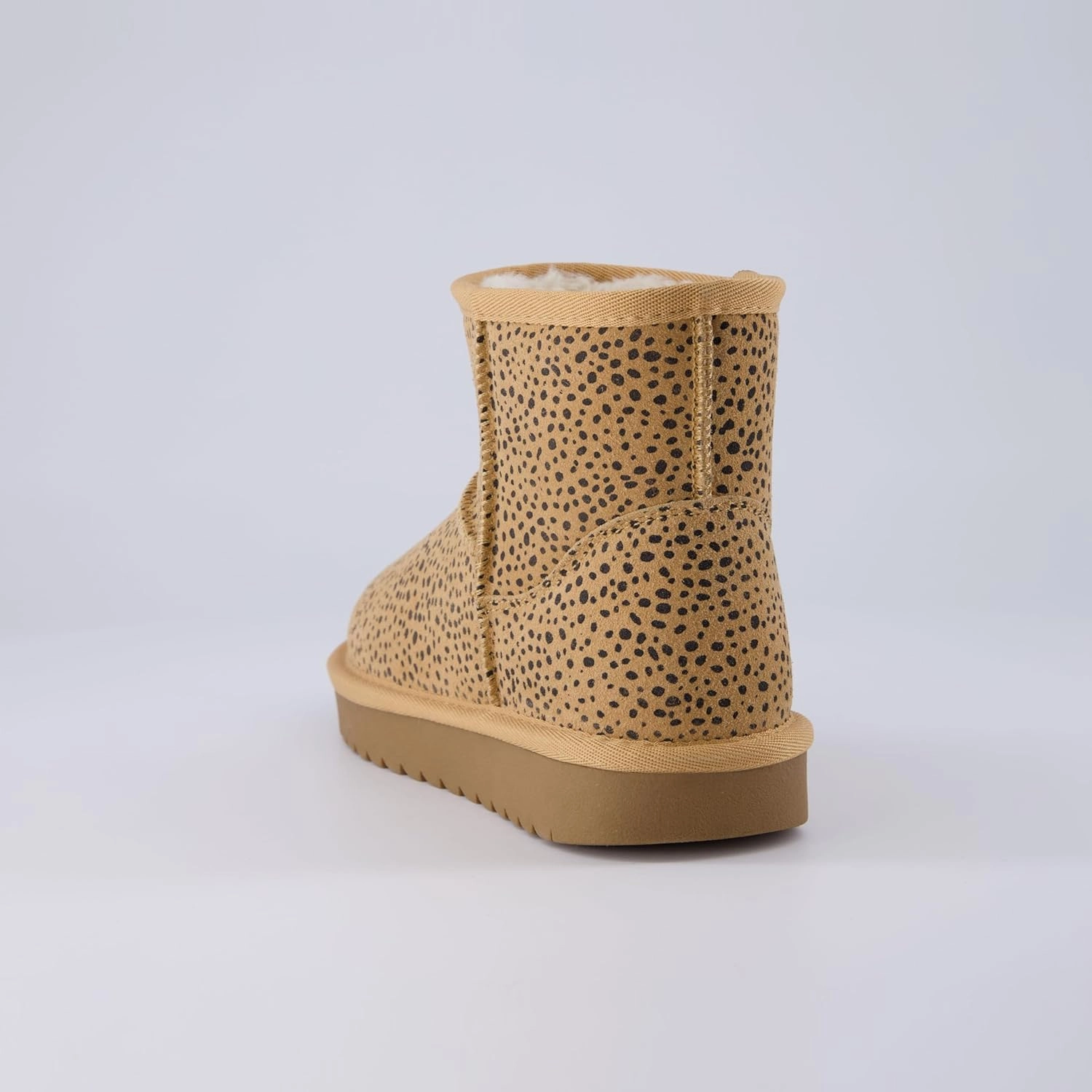 CUSHIONAIRE Women's Hipster pull on boot  Memory Foam