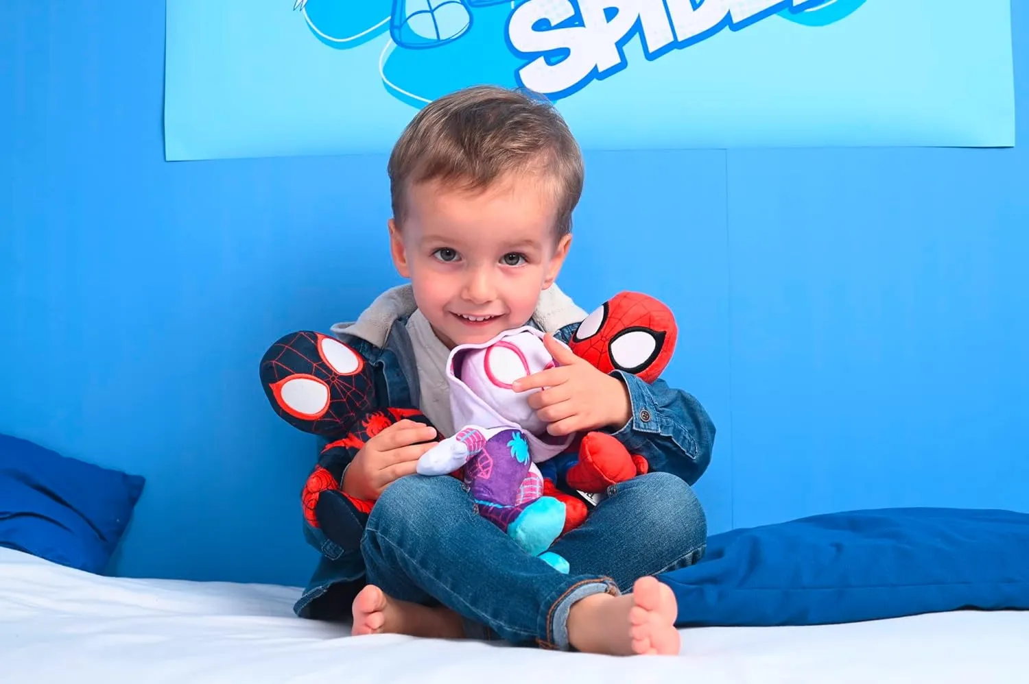 Disney Spiderverse Ghost Spider Action Figure Soft Toy with Glow in The Dark Eyes, Multicolor, One Size, 25 cm