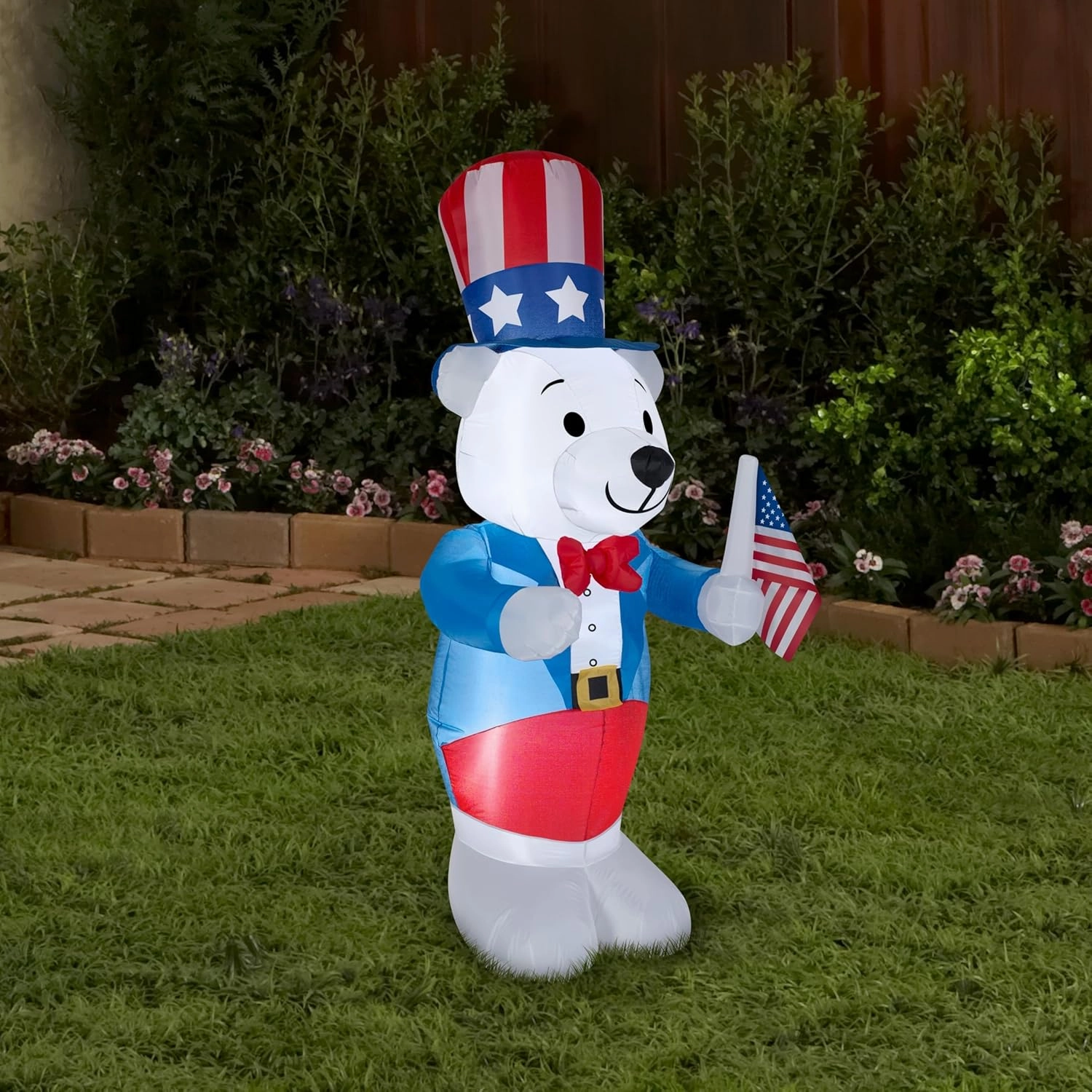 Gemmy 4' White Fourth of July Bear Spring Inflatable