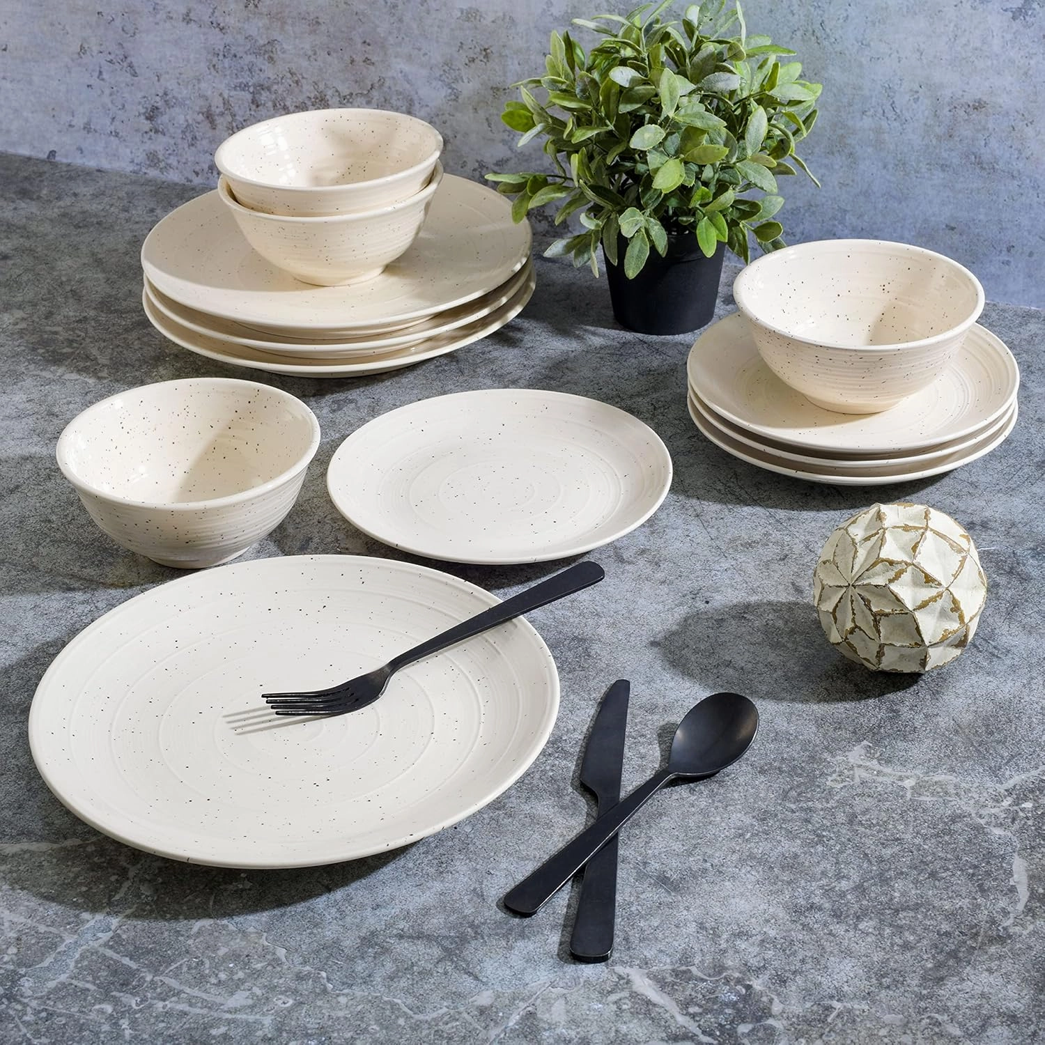 Gibson Elite Ramapo Solid Color Speckled Dinnerware Set - White, Service for Four (12pcs)
