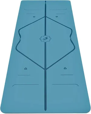 Liforme Travel Yoga mat – Patented Alignment System, Warrior-Like Grip, Non-Slip, Eco-Friendly, Ultra-Lightweight and Sweat Resistant, Made with Natural Rubber