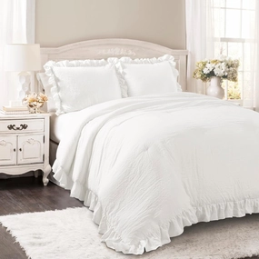 Lush Decor Reyna Ruffle Comforter Set - 3 Piece Cozy Ruffled Bedding Set - Timeless Elegance and Comfort for Dorm Room - Full/ Queen, Pure White