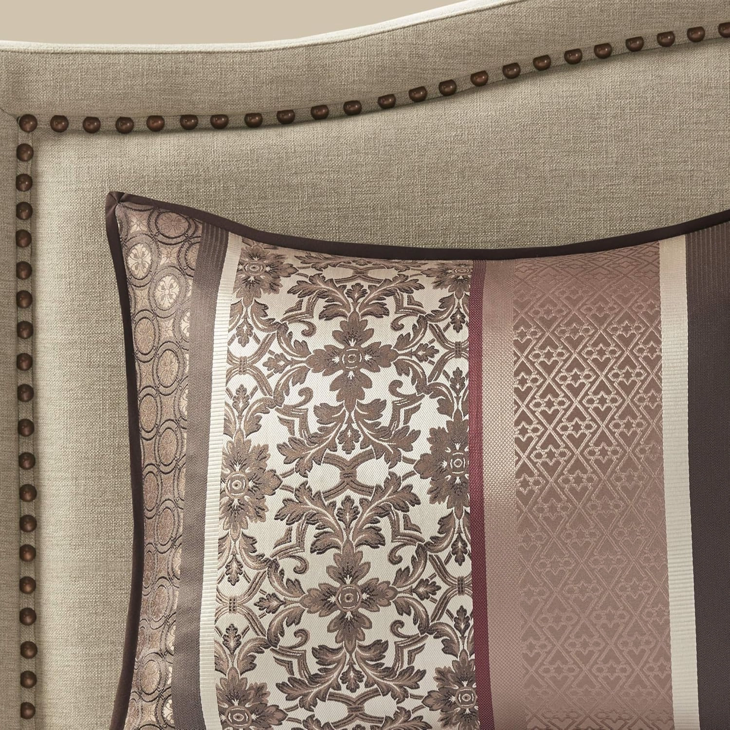 Madison Park Princeton Cozy Comforter Set - Luxurious Jaquard Traditional Damask Design, All Season Down Alternative Bedding with Matching Shams, Decorative Pillow, Cal King(104"x92"), Red 7 Piece