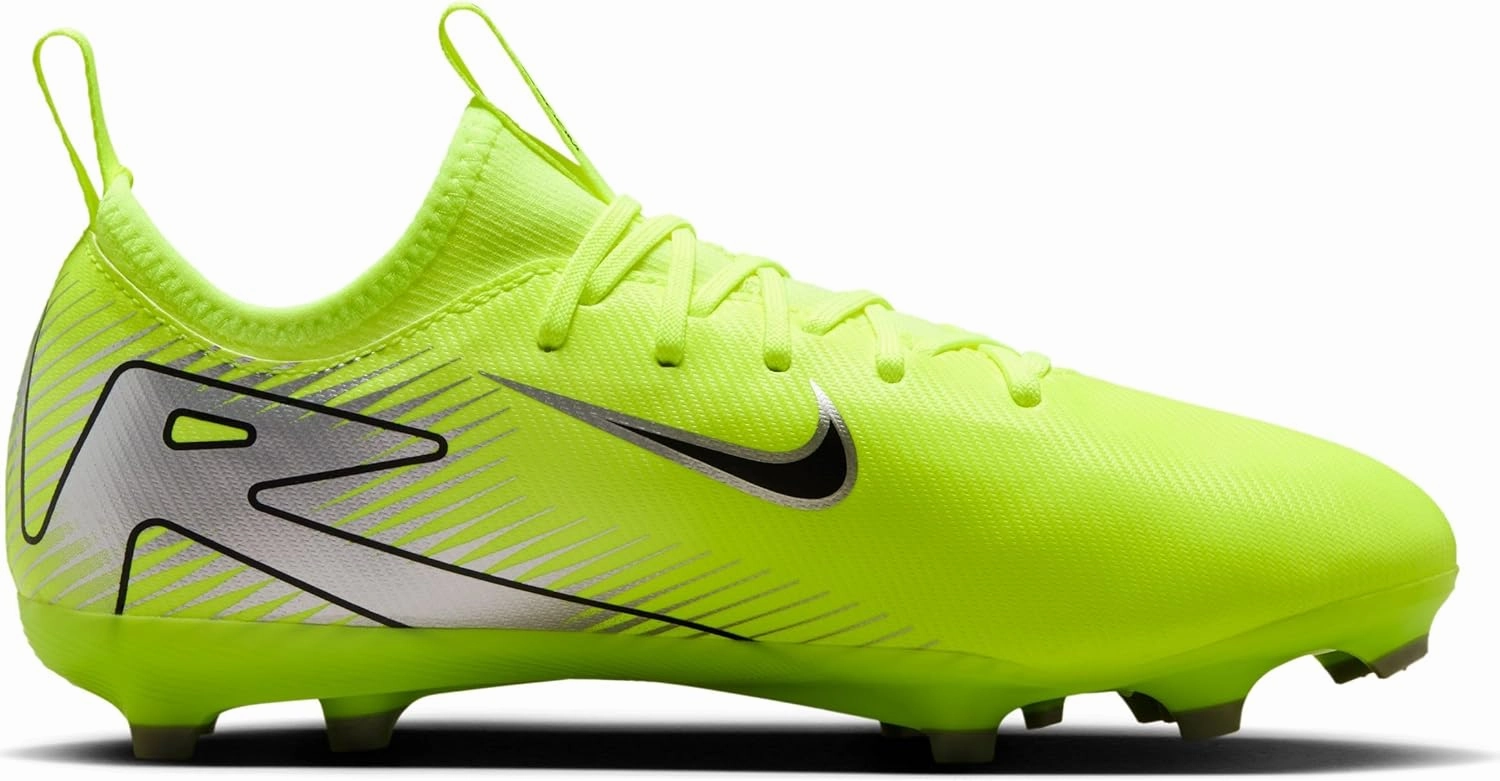 NIKE Boy's Football Shoe