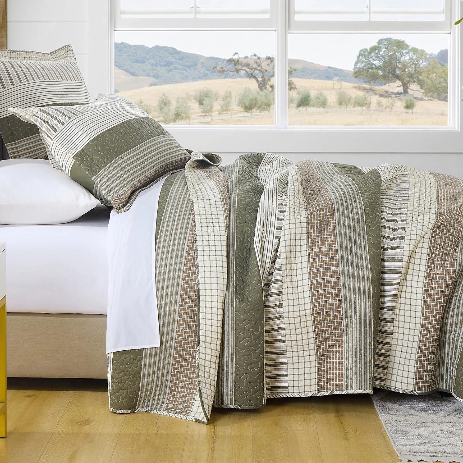 PANGUSHAN 100% Cotton Quilt Set King Size, Patchwork King Quilt Bedding Set Bedspreads, Farmhouse Lightweight Comforter Reversible Quilt, King Bed Spread for All Season, Green/Brown/Cream