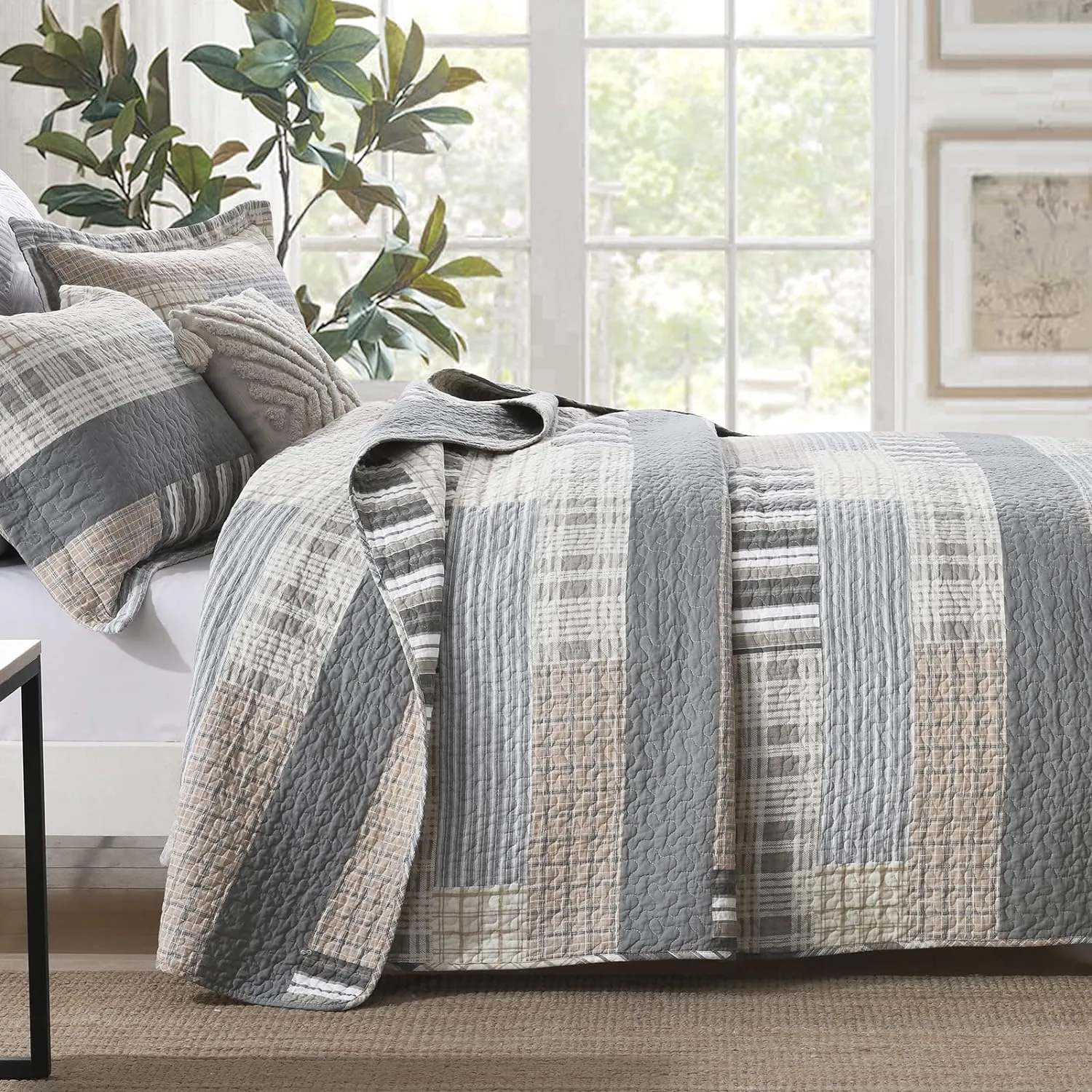 SahSahCasa Quilt King Size, King Quilt Set, 100% Cotton King Quilt Bedding Set Bedspreads, Farmhouse Reversible Patchwork Lightweight Plaid Quilts Bedspread for All Season, Gray/Brown, 3PCs