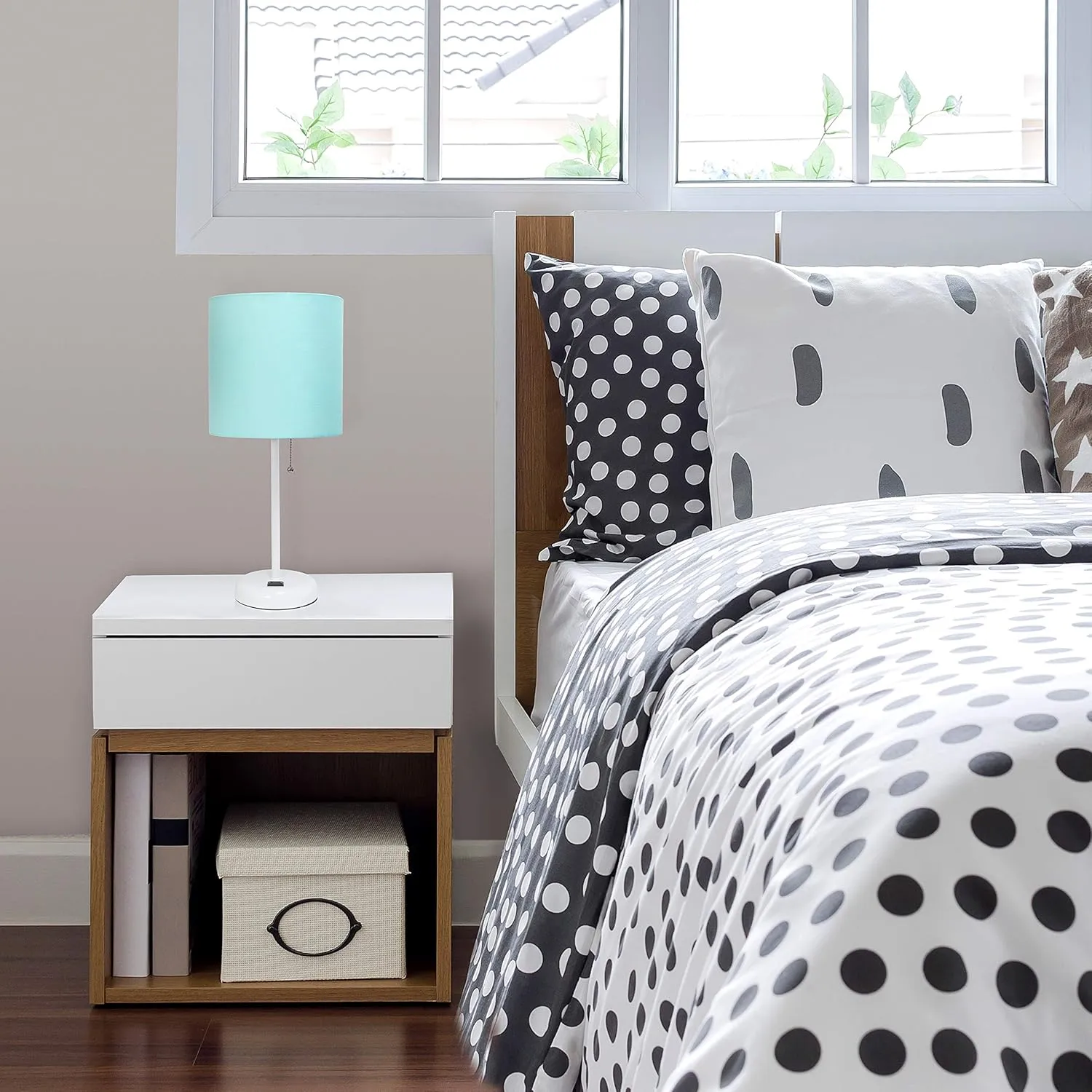 Simple Designs LT2024-AOW-LB 19.5" White Stick Table Desk Lamp with Charging Outlet and Drum Fabric Shade for Living Room, Hallway, Nightstand, Office, Aqua Shade, with Feit LED Bulb Included
