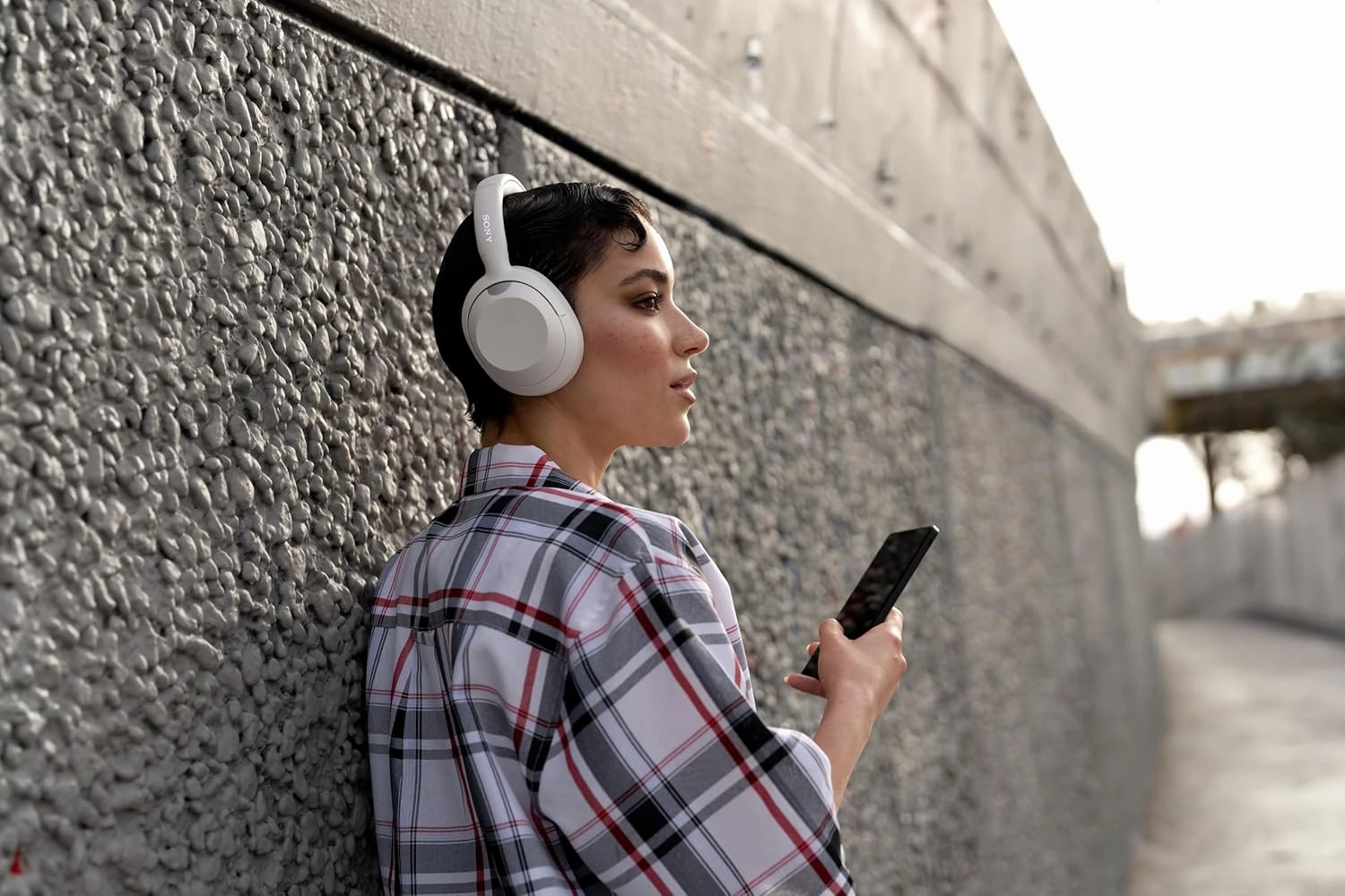 Sony ULT WEAR Over-Ear Noise Cancelling Bluetooth Headphones with Alexa Built-in, Comfortable Design, 30-Hour Battery, Massive Bass, Off White