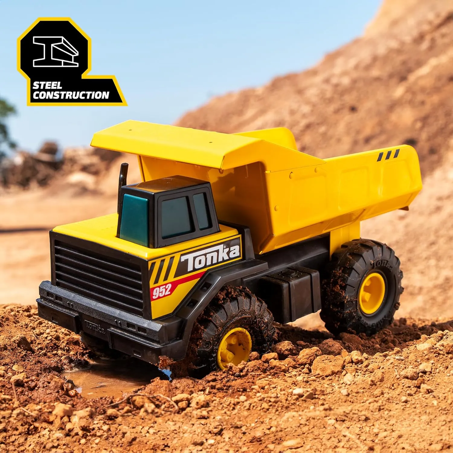 Tonka Steel Classics Mighty Dump Truck - Made with Steel & Sturdy Plastic, Yellow Toy Construction Truck, Boys and Girls, Kids, Toddlers, Ages 3 