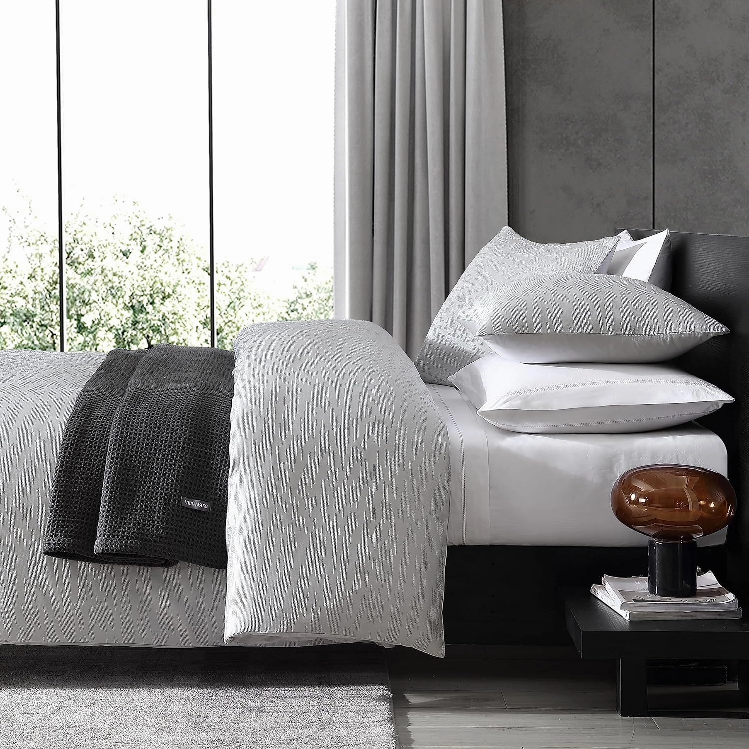 Vera Wang - King Duvet Cover Set, Luxury Bedding with Matching Shams, Designer Bedding Set (Illusion Grey, King)
