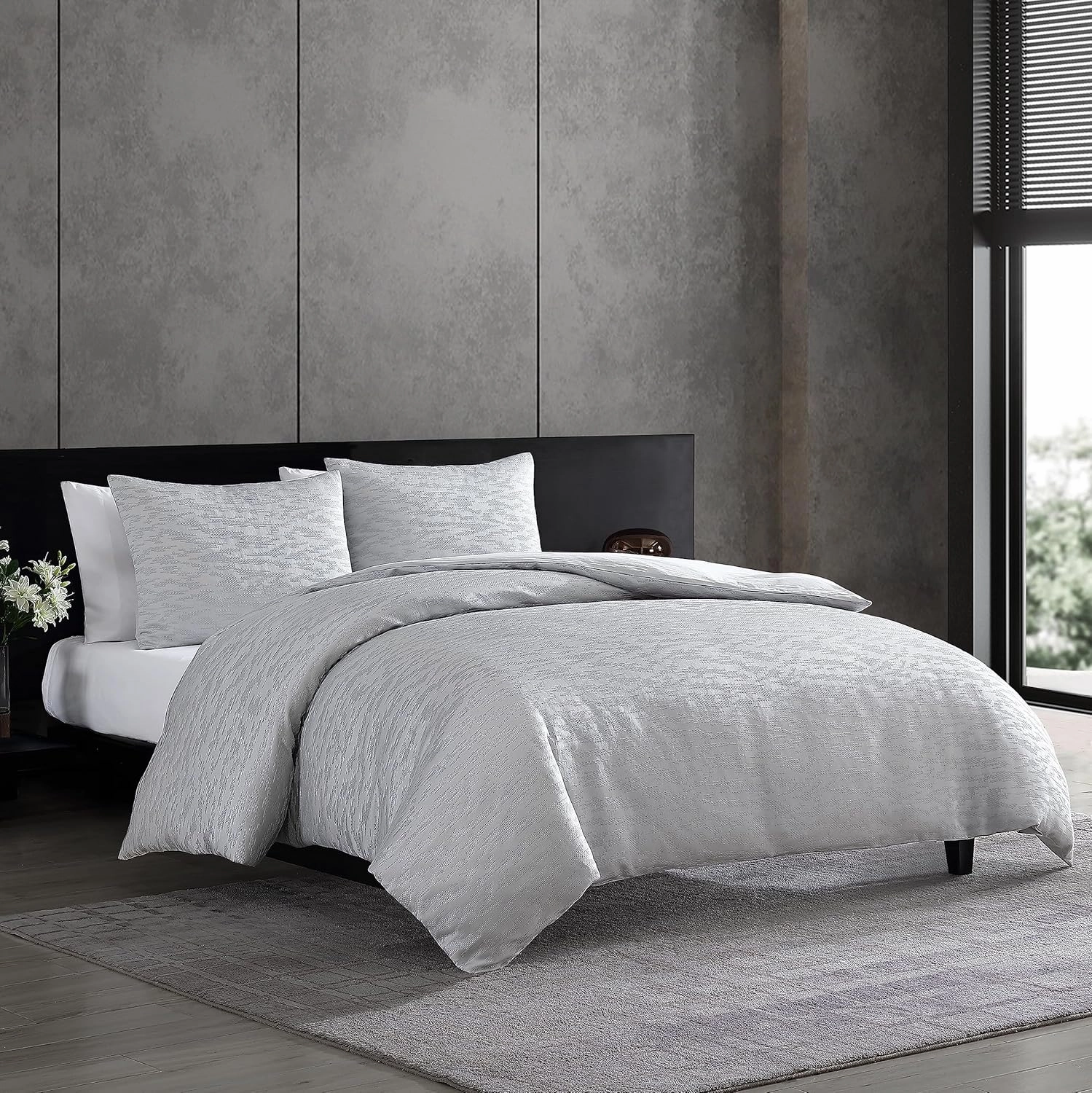 Vera Wang - King Duvet Cover Set, Luxury Bedding with Matching Shams, Designer Bedding Set (Illusion Grey, King)