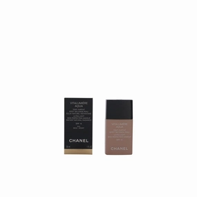 Vitalumiere Aqua Ultra-Light Skin Perfecting Makeup SPF 15-40 Beige by Chanel for Women - 1 oz Makeup