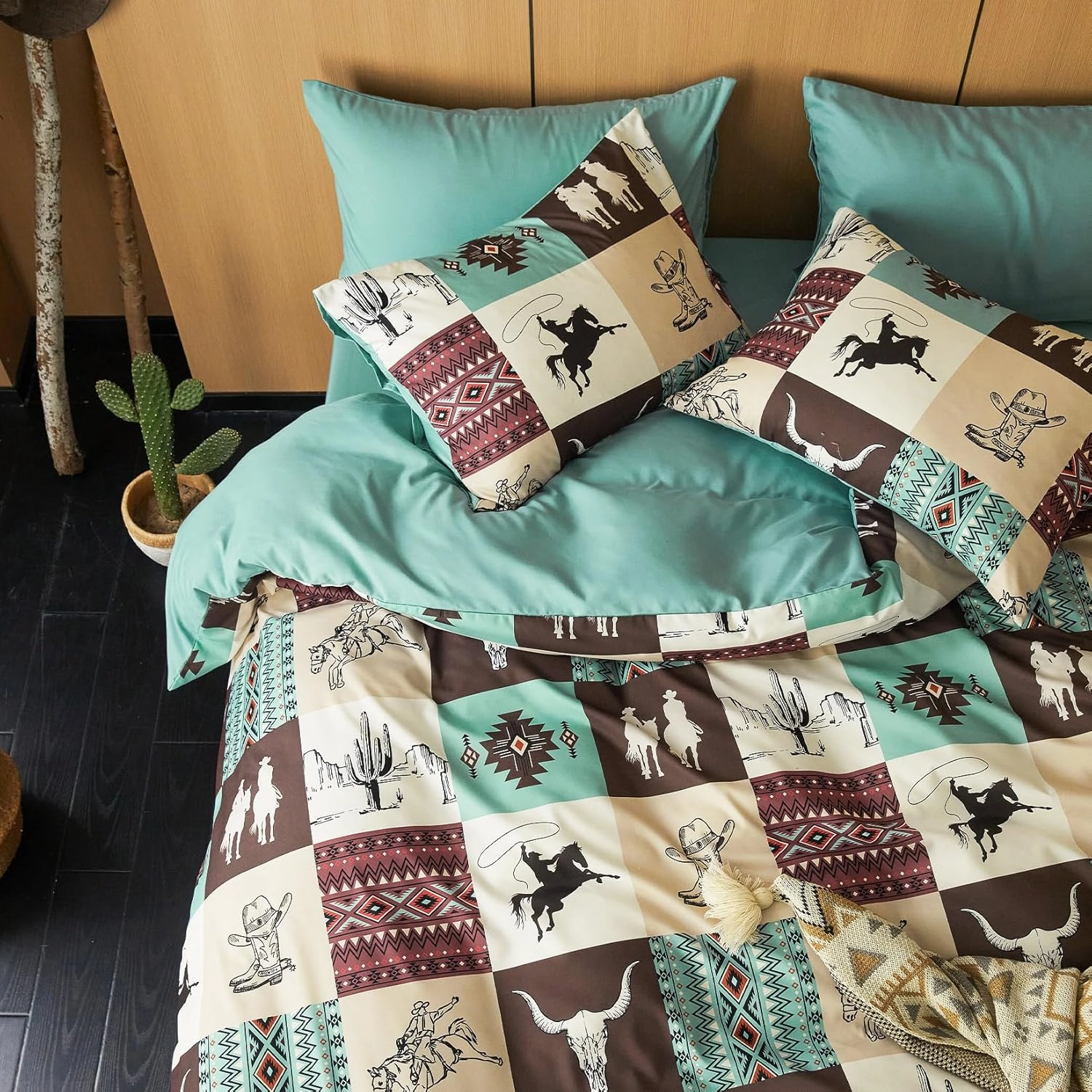 Wake In Cloud - Western Comforter Set with Sheets, Southwestern Aztec Country Horse Cowboy Ranch Tribal Native American, 7 Pieces Bed in a Bag, Turquoise Taupe, Queen Size