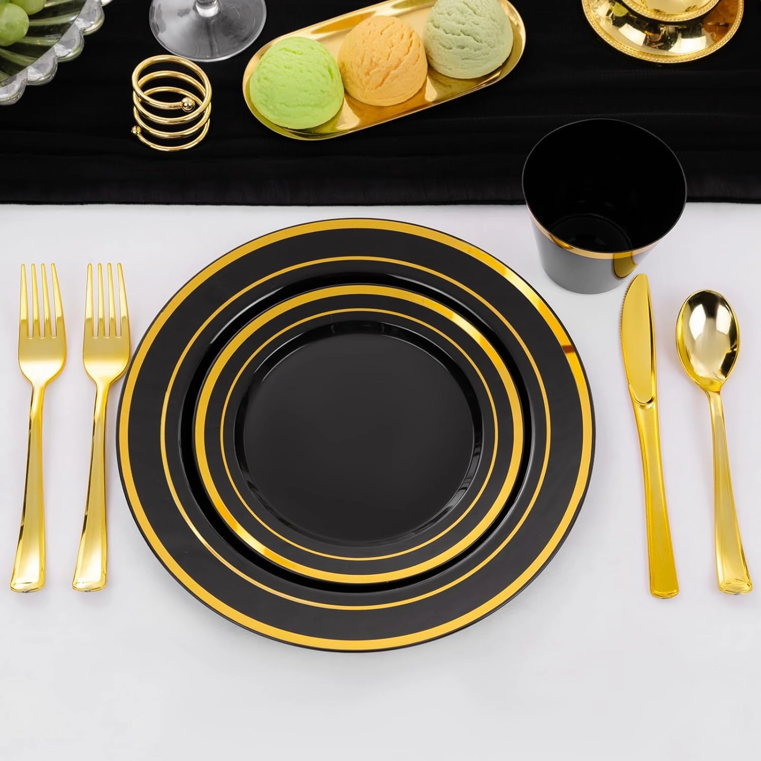 WELLIFE 600 PCS Black and Gold Disposable Dinnerware Set for 100 Guests, Gold rimmed Plastic Dinner Plates,Salad Plates,Cups,Silverware Set for Party Supplies and Easter Events