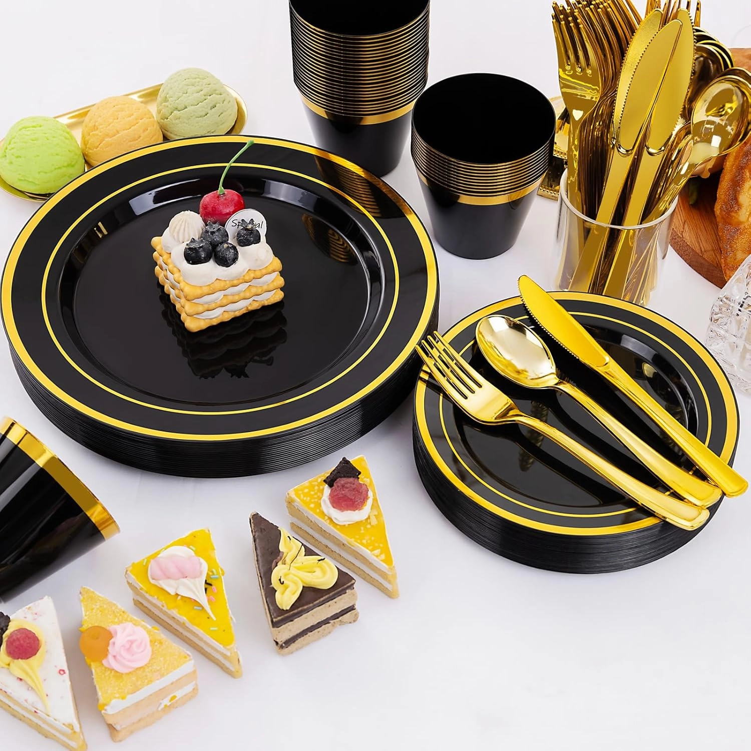 WELLIFE 600 PCS Black and Gold Disposable Dinnerware Set for 100 Guests, Gold rimmed Plastic Dinner Plates,Salad Plates,Cups,Silverware Set for Party Supplies and Easter Events