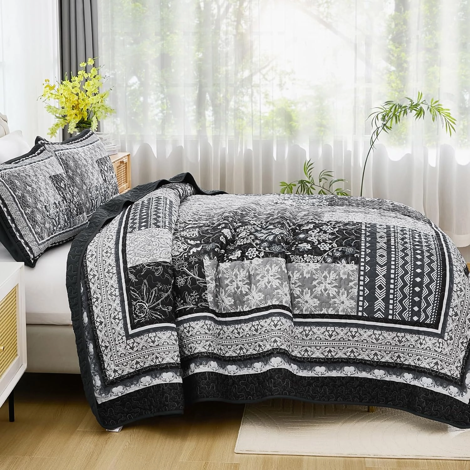 WONGS BEDDING Black Quilt Set King Size,3 Pieces Boho Patchwork Bedspread Coverlet Set, Lightweight Bohemian Quilt Bedding Set for All Seasons (104"x90")